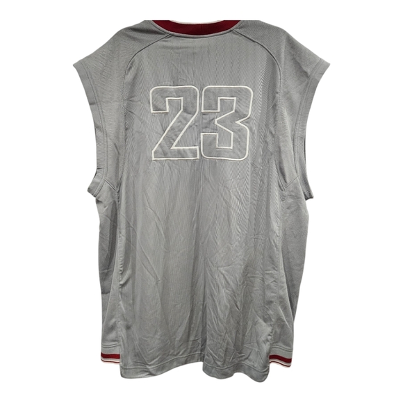 Michael Jordon 23 XXL Vest - Picture 2 of 7